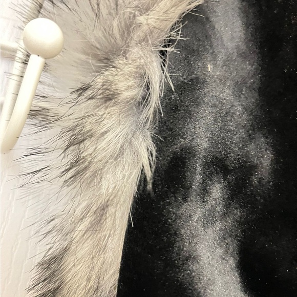 Black Faux Fur Hoodie - Picture 6 of 7